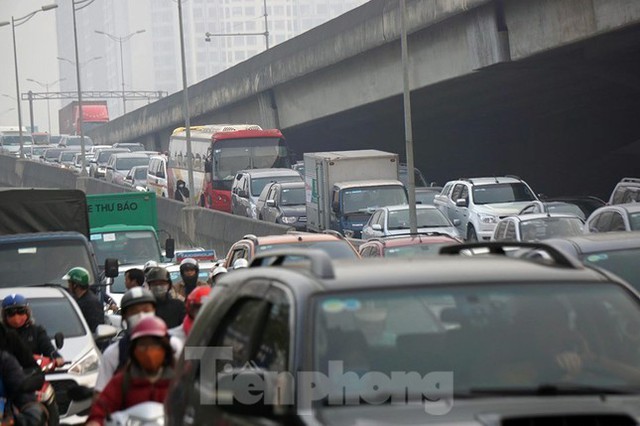 Loạt dự án cao ốc sắp triển khai trên tuyến đường thường ùn tắc ở Hà Nội - Ảnh 2.