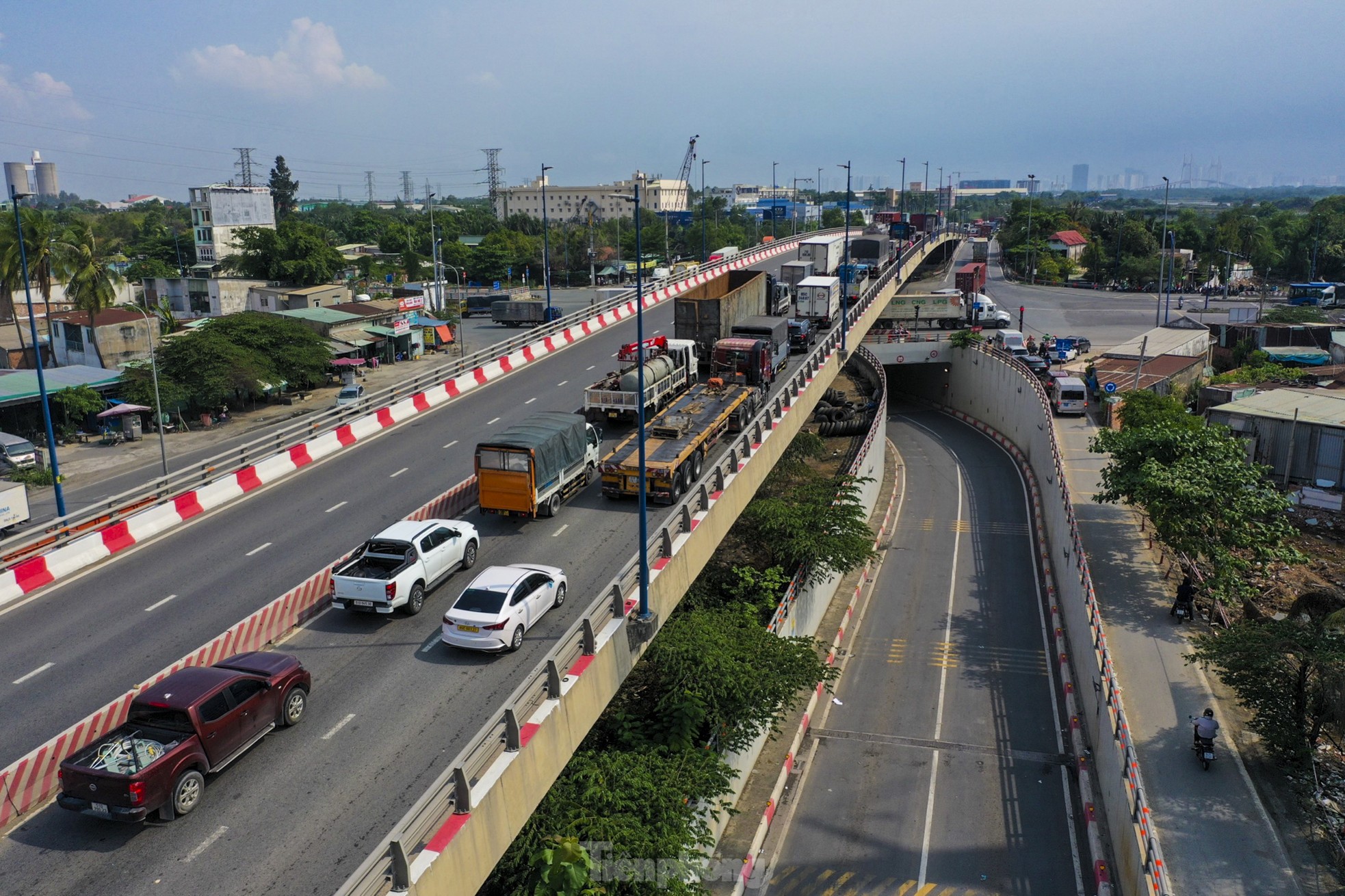 Toàn cảnh khu vực giải toả 200 ngôi nhà để làm nút giao 3 tầng ở TPHCM- Ảnh 2.